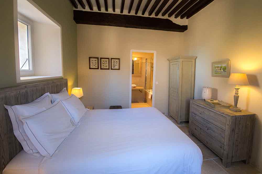 Guest Room Maria